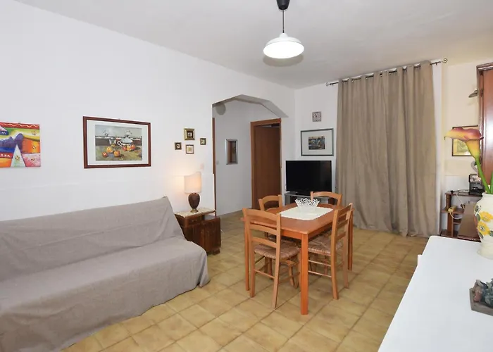 2 Bedroom Cozy In Siracusa * Syracuse